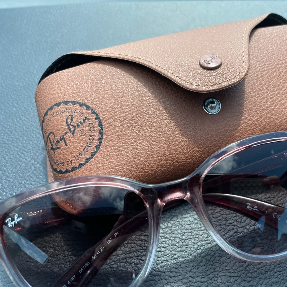 Ray-Ban 59mm Cat Eye Sunglasses Leather Case NIB